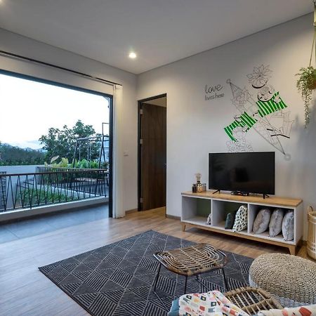 Gaia Lodge The Kusuma Hill Batu - Malang Экстерьер фото